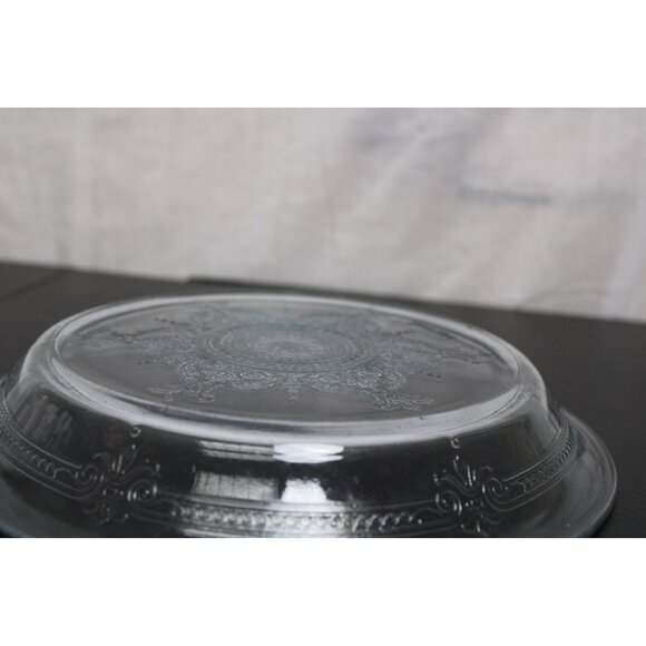 Fire King Glass Pie Plate w/ Beautiful Design - Picture 5 of 5